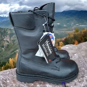 STC safety women's boots with vibram soles Made in Canada black sizs 8.5…